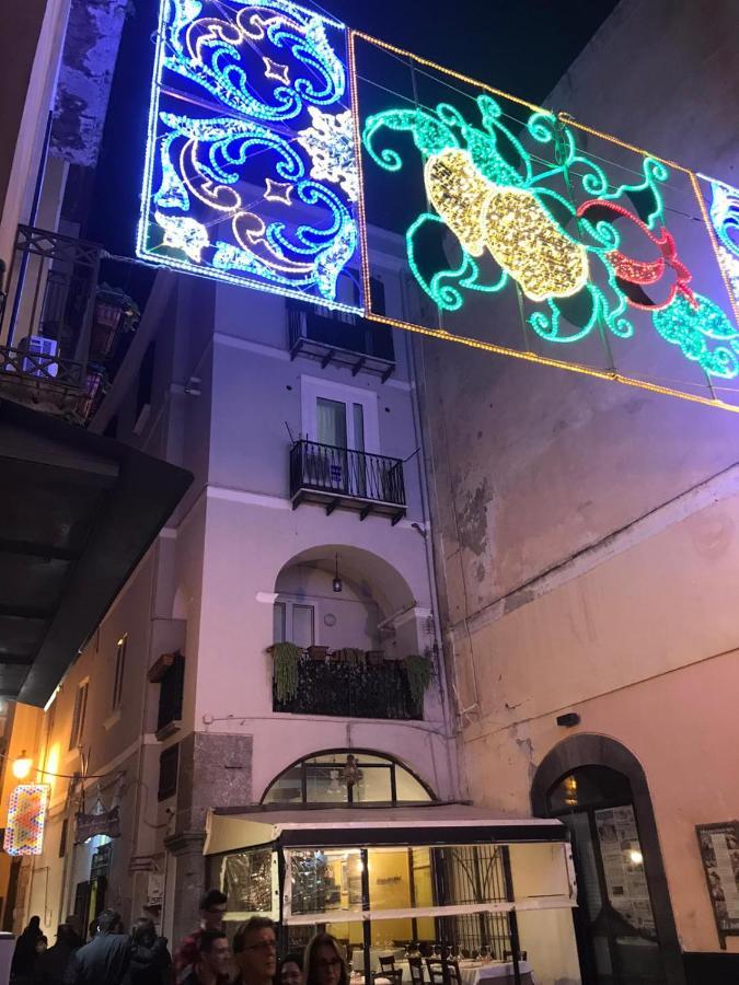 B&B In Centro Storico Salerno Eksteriør bilde